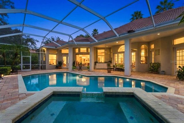 18112 LONGWATER RUN DRIVE, Tampa, FL 33647