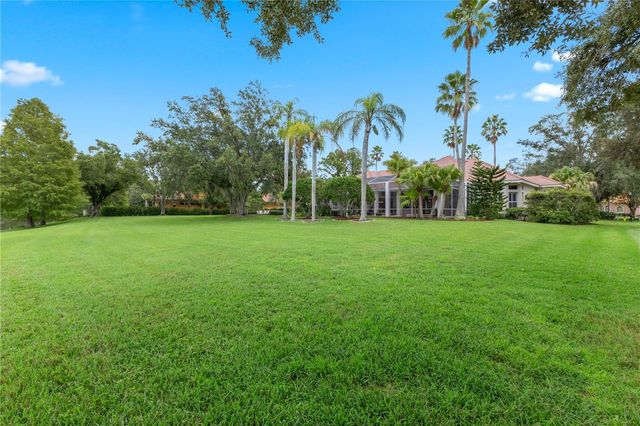 18112 LONGWATER RUN DRIVE, Tampa, FL 33647