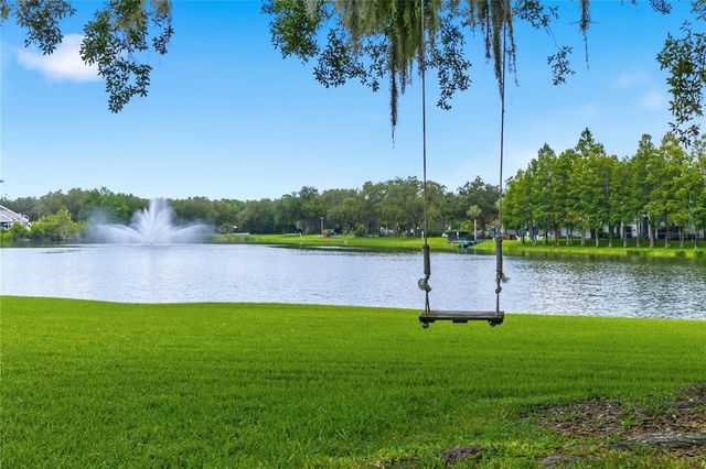 18112 LONGWATER RUN DRIVE, Tampa, FL 33647