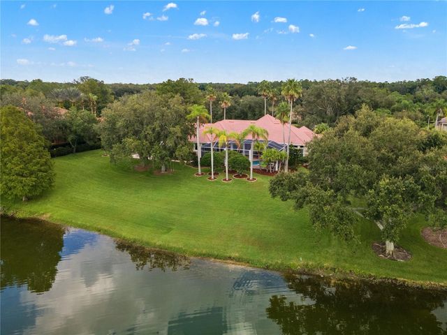18112 LONGWATER RUN DRIVE, Tampa, FL 33647