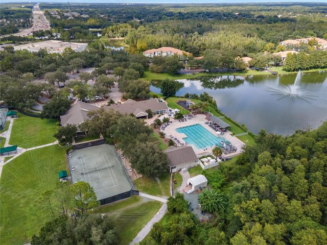 18112 LONGWATER RUN DRIVE, Tampa, FL 33647