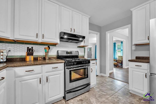 202 Springdale Drive, Warner Robins, GA 31088