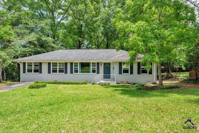 202 Springdale Drive, Warner Robins, GA 31088