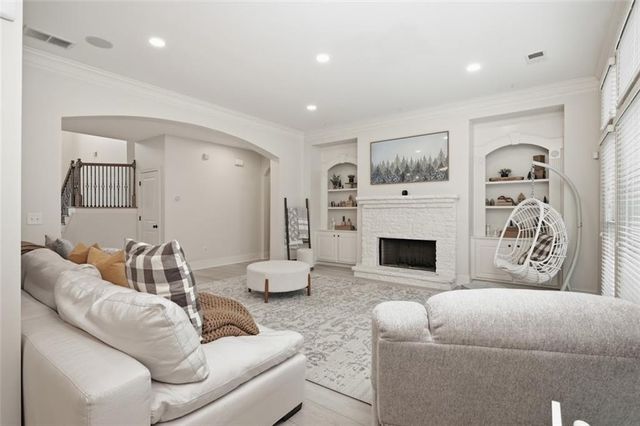 2048 Anderson Drive SE, Smyrna, GA 30080