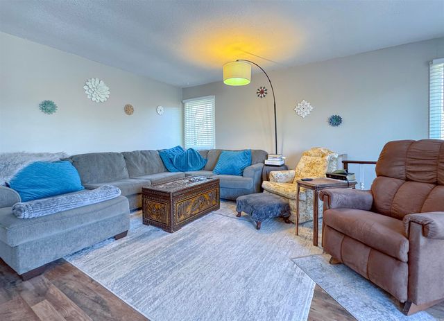 1 Plana Place, Hot Springs Village, AR 71909