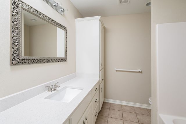 640 W Marshall Street, Van Alstyne, TX 75495