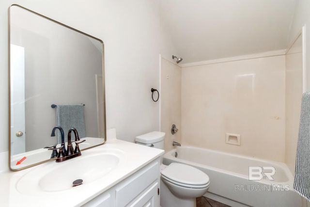 30490 Middle Creek Circle, Spanish Fort, AL 36527