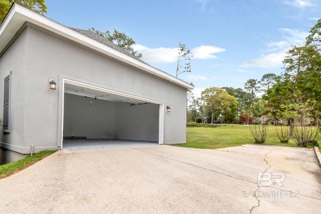 30490 Middle Creek Circle, Spanish Fort, AL 36527