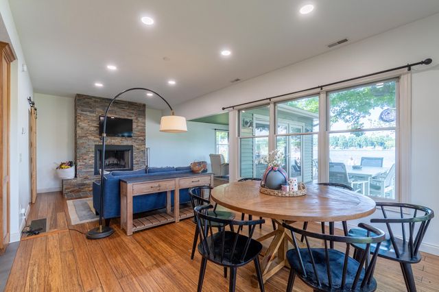 321 Kope Kon Point, Coldwater, MI 49036