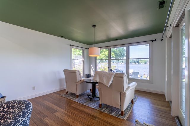 321 Kope Kon Point, Coldwater, MI 49036