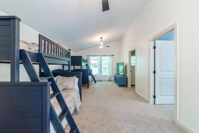 321 Kope Kon Point, Coldwater, MI 49036