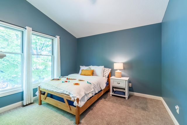 321 Kope Kon Point, Coldwater, MI 49036