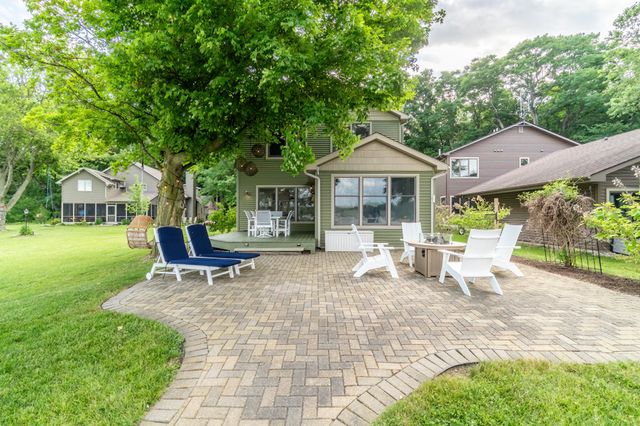 321 Kope Kon Point, Coldwater, MI 49036
