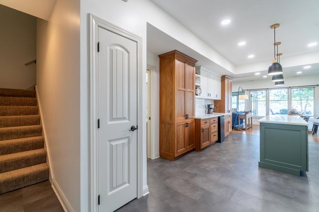 321 Kope Kon Point, Coldwater, MI 49036