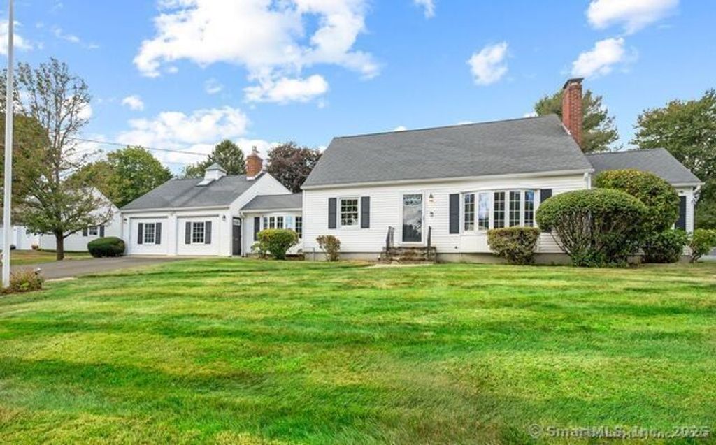 67 Longview Avenue, Watertown, CT 06795