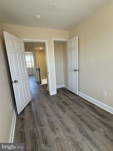 6813 SYLVESTER ST, Philadelphia, PA 19149