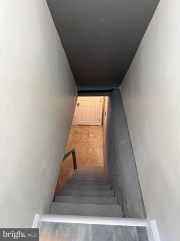 6813 SYLVESTER ST, Philadelphia, PA 19149