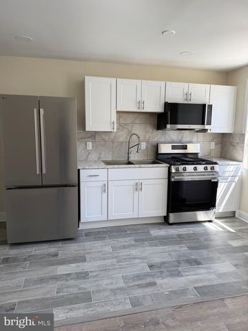 6813 SYLVESTER ST, Philadelphia, PA 19149