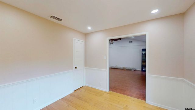 2505 Merry Ln, Tyler, TX 75701
