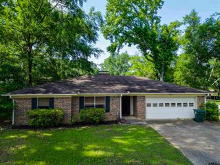 2505 Merry Ln, Tyler, TX 75701