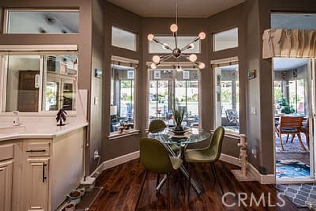 Image 6 of property listing at 1796 Cashew Tree, Hemet, CA 92545