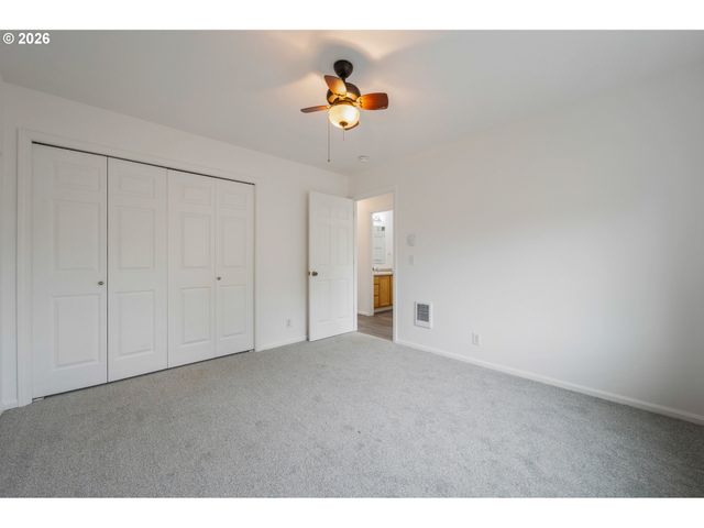 3063 W 15TH Ave, Eugene, OR 97402