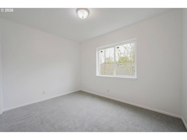 3063 W 15TH Ave, Eugene, OR 97402