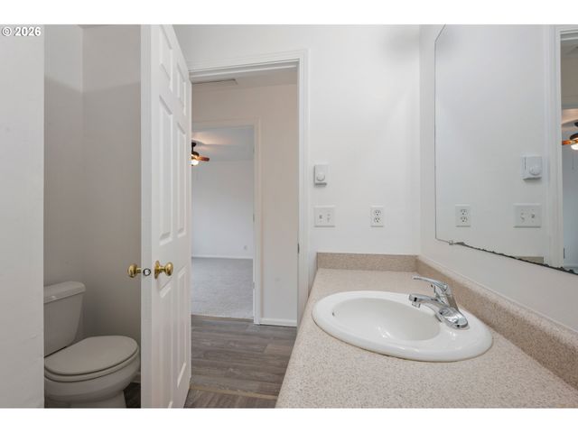 3063 W 15TH Ave, Eugene, OR 97402