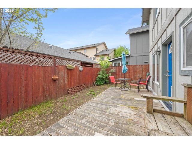 3063 W 15TH Ave, Eugene, OR 97402