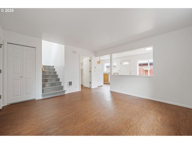 3063 W 15TH Ave, Eugene, OR 97402