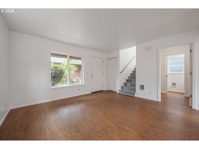 3063 W 15TH Ave, Eugene, OR 97402