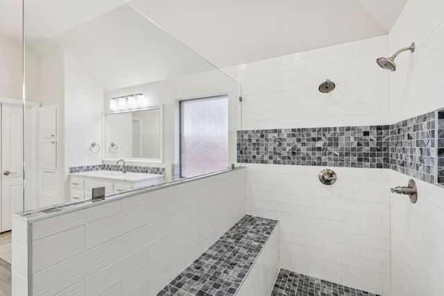 5829 Lakeside Drive, Fort Worth, TX 76179