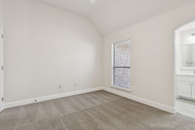 5829 Lakeside Drive, Fort Worth, TX 76179