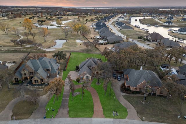 5829 Lakeside Drive, Fort Worth, TX 76179