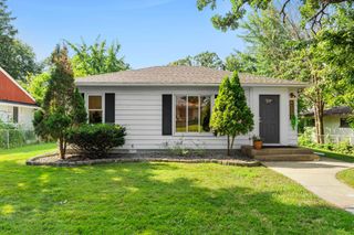 2508 27th Avenue NE, Saint Anthony, MN 55418