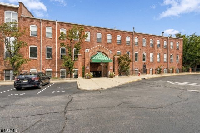 260 Main St 218, Little Falls Twp., NJ 07424