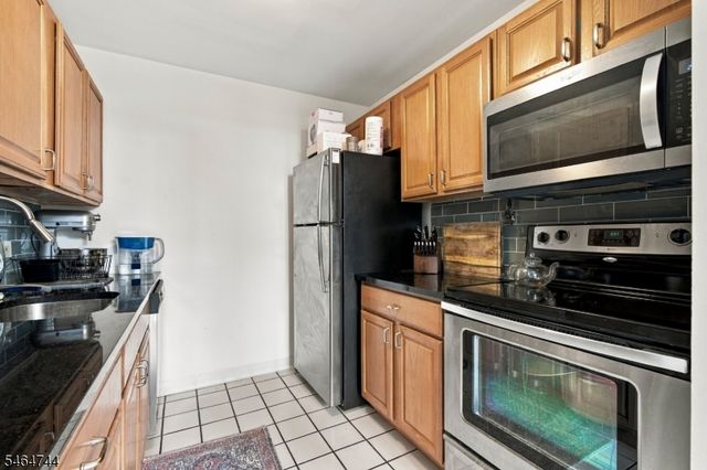 260 Main St 218, Little Falls Twp., NJ 07424