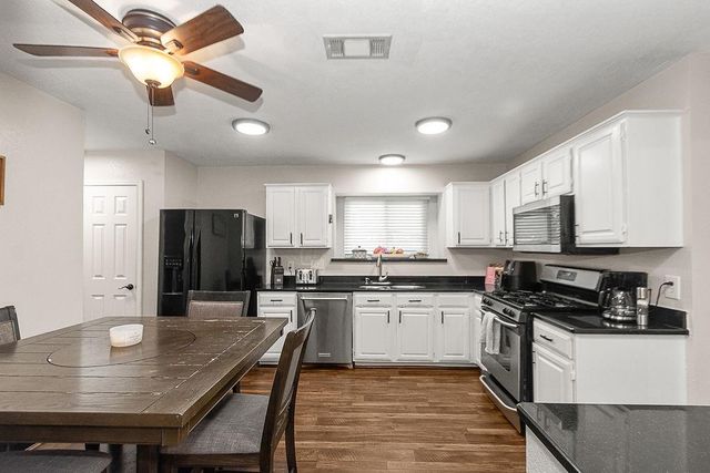 1314 Wexford Drive, Deer Park, TX 77536