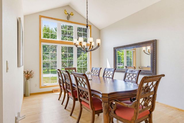 19835 Avondale DRIVE, Brookfield, WI 53045