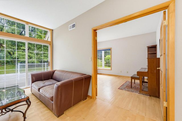 19835 Avondale DRIVE, Brookfield, WI 53045