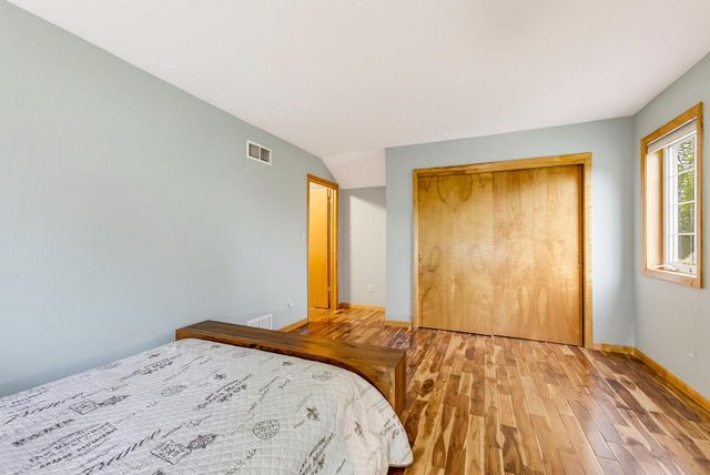 19835 Avondale DRIVE, Brookfield, WI 53045