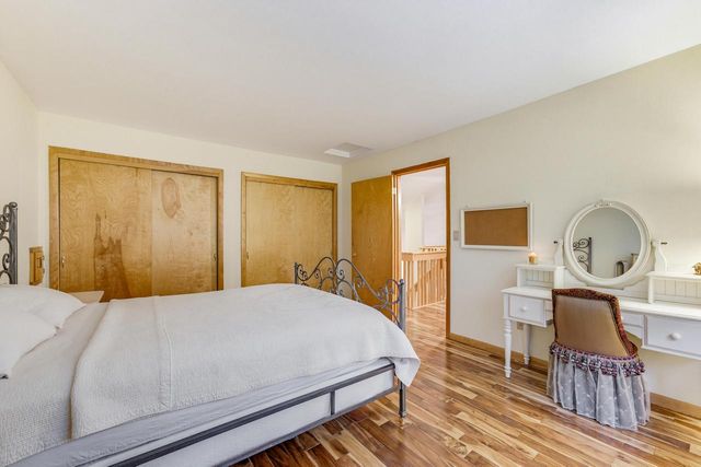 19835 Avondale DRIVE, Brookfield, WI 53045