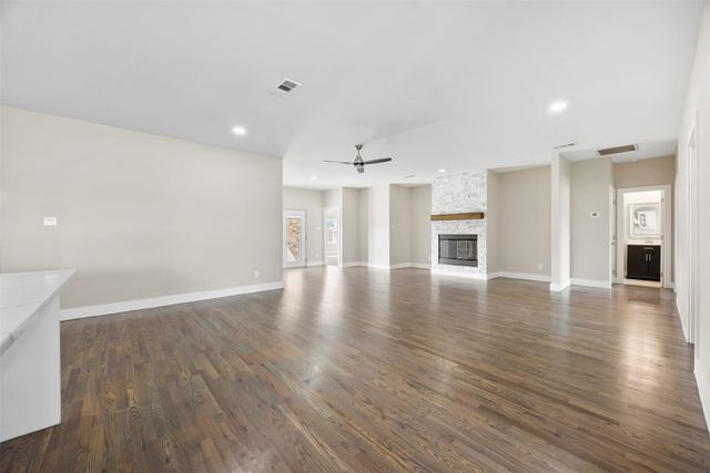 1218 Lynn Way, Waxahachie, TX 75165