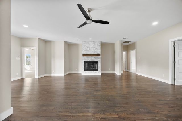 1218 Lynn Way, Waxahachie, TX 75165