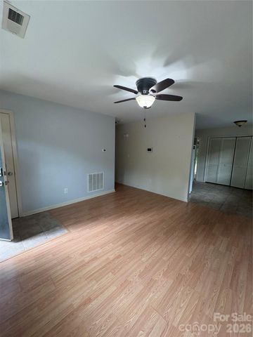 3931 Durham Lane, Charlotte, NC 28269