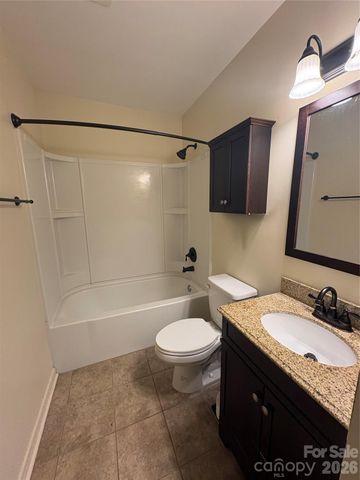 3931 Durham Lane, Charlotte, NC 28269