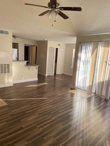 2300 Old Spanish Trail 1035, Houston, TX 77054