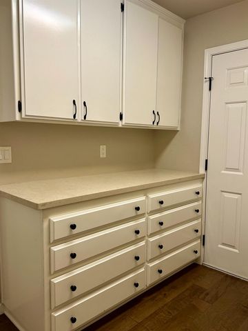 655 Saddleback Dr, Marysville, CA 95901