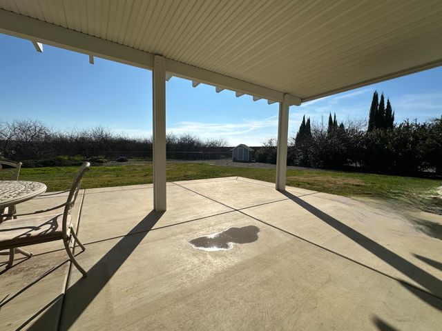 655 Saddleback Dr, Marysville, CA 95901