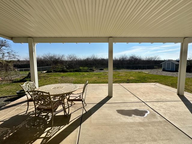 655 Saddleback Dr, Marysville, CA 95901